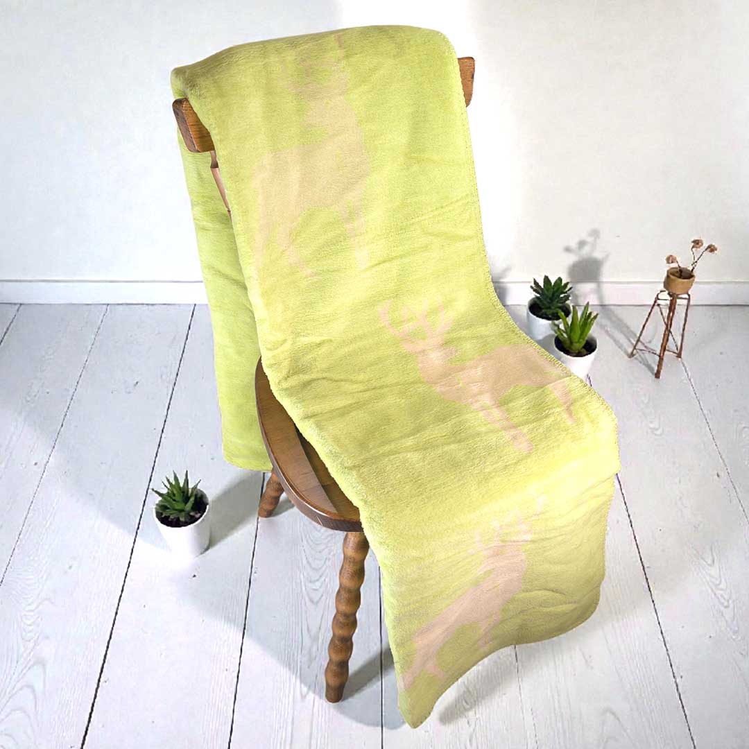 Winter Deer - Зелен - Одеяло 150х200см