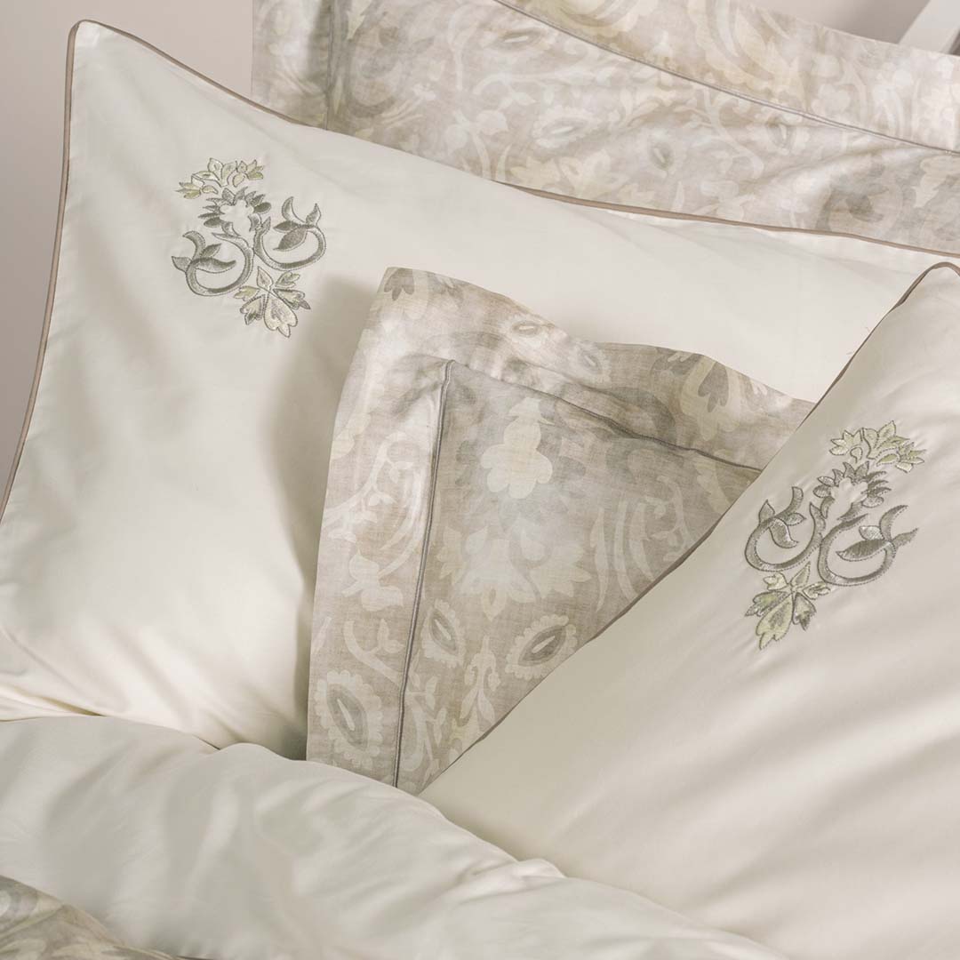 Beatrix - Беж - Двоен Комплект