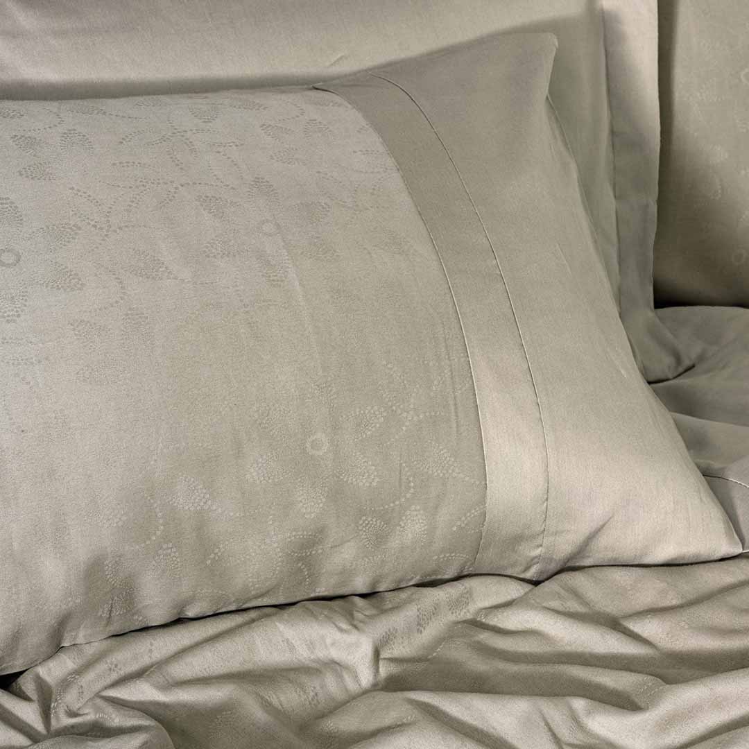 Demure - Двоен Комплект - Жакард - Сатен