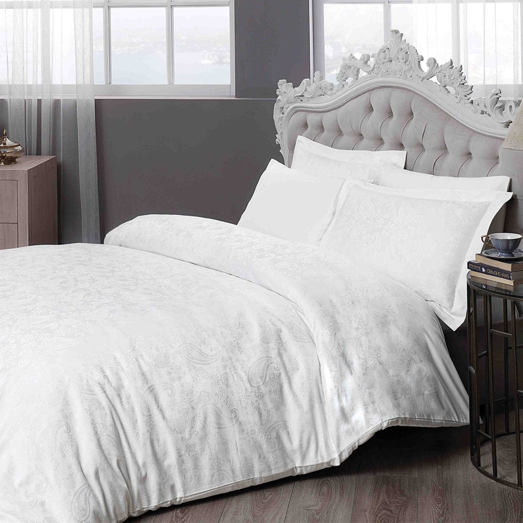 Satin Double Bedding Set Brinley Jacquard - TAC