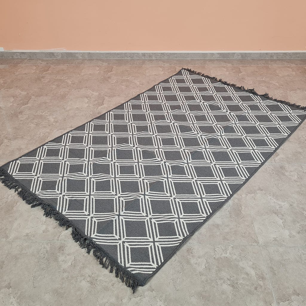 Evium Carpet White Grey